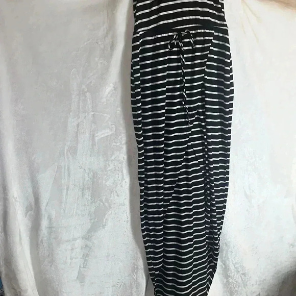 Very Cute Hi-Lo Dress - Picture 4 of 5